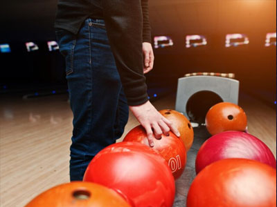 About Bowling Shoes Ball How To 7 ?v=1697295157&width=1700